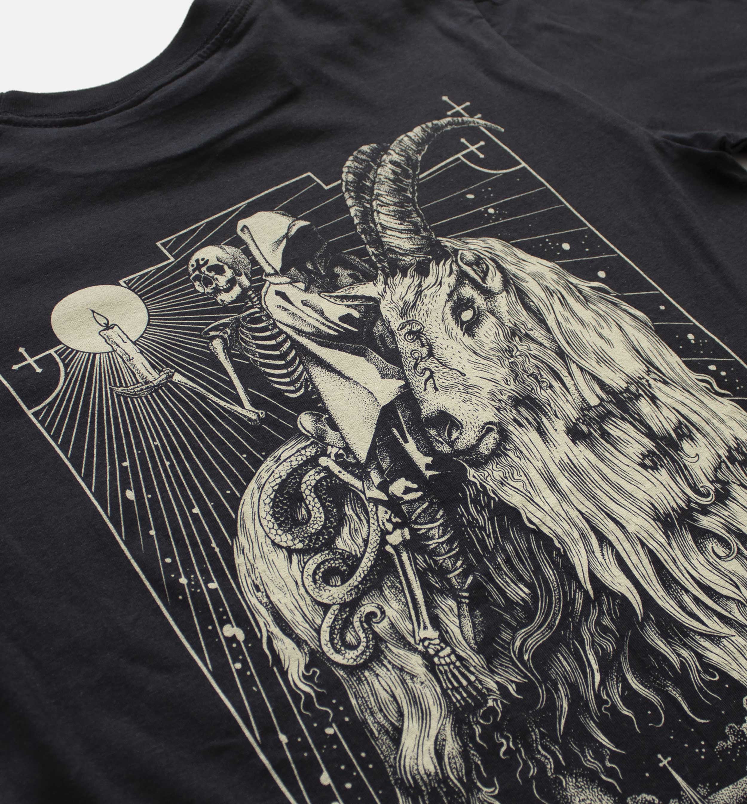 I Am The Ash Back Print T-shirt (BW/B) - Image 4